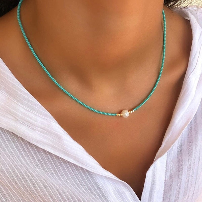 FRESHWATER PEARL NECKLACE (4 COLOR OPTIONS)