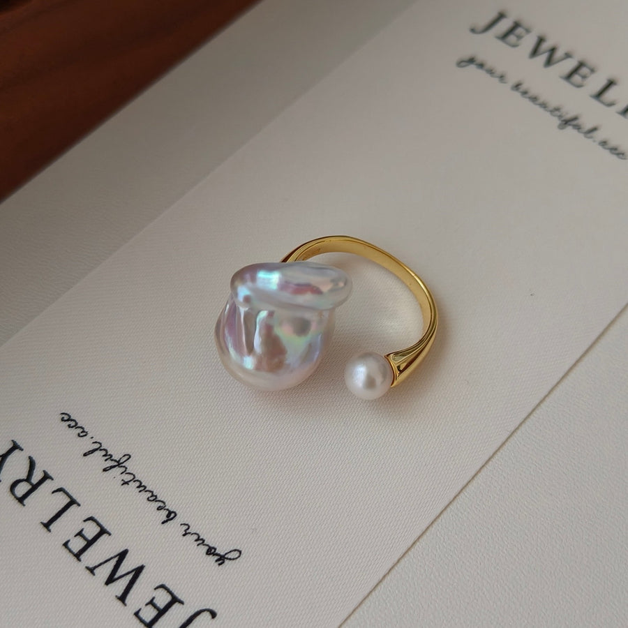 DOREA Baroque Pearl Ring