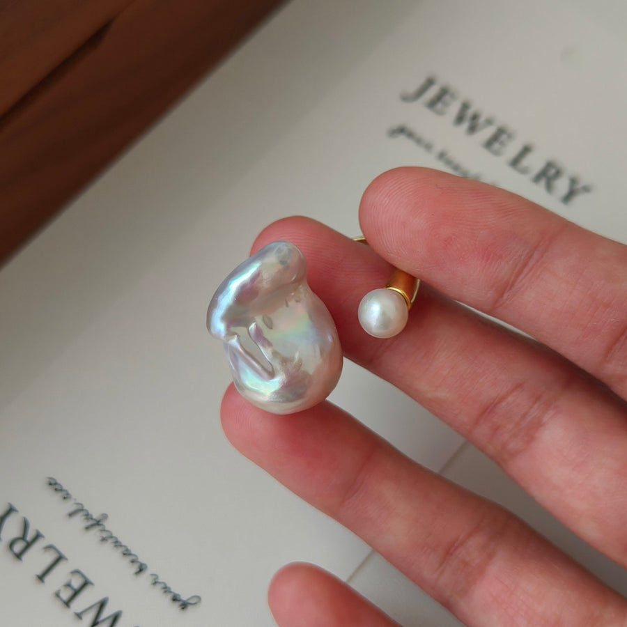 DOREA Baroque Pearl Ring