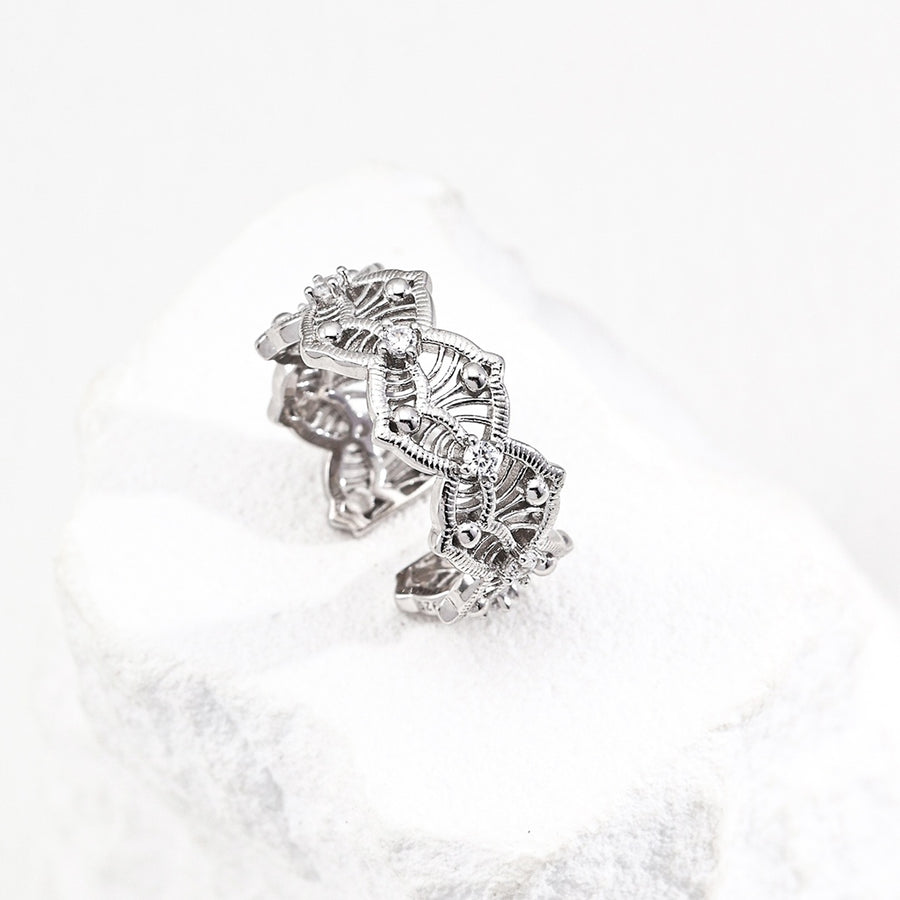 S925 Sterling Silver Zircon Ring with Artistic Design